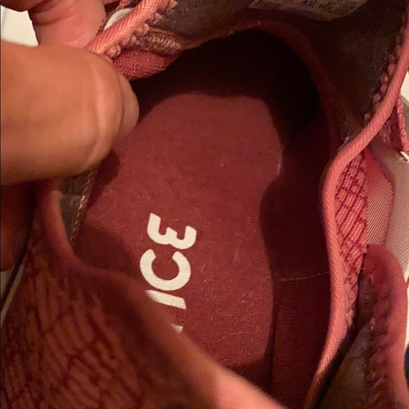 Adidas bounce tennis running shoes - Picture 8 of 10